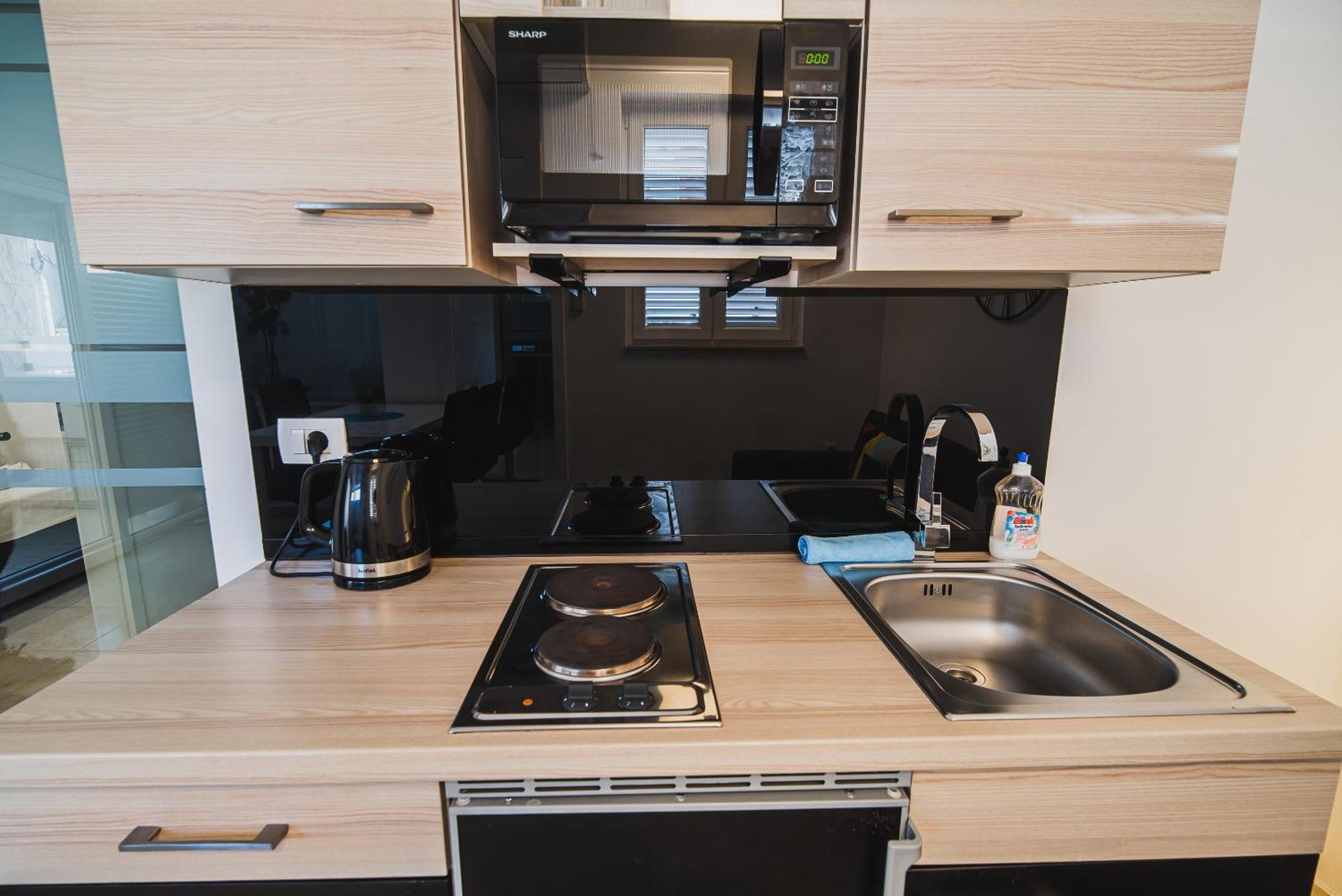 Downtown Park Apartments With Balcony ヴォディツェ 部屋 写真